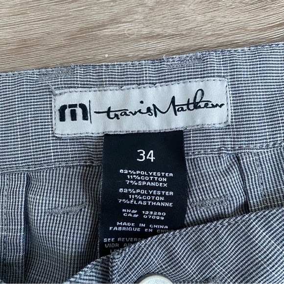 Travis Mathew Shorts Size 34 Golf Performance Casual Stretch 10” Inseam Gray - Picture 2 of 6